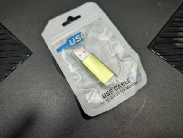 USB Drive - Image 4